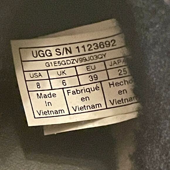 UGG Lynus Sneaker Boots | Black Suede Shearling, 8, Worn 1x, Cozy-Chic - Picture 8 of 13